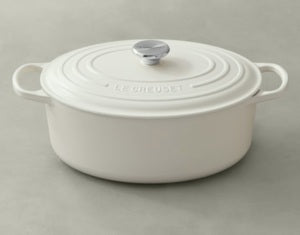 45 Year LE CREUSET SIGNATURE CASTIRON OVAL DUTCH OVEN